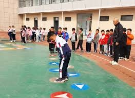 职业玩家的复盘课：如何利用Solver软件找出自己决策中的“负EV”动作。（职业玩家复盘指南：用 Solver 软件定位决策中的负EV操作）